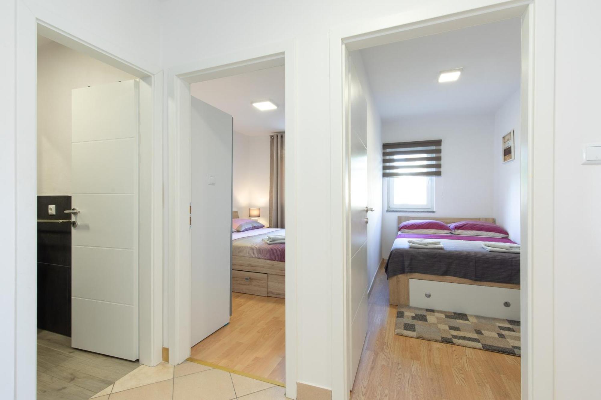 Appartamento Tom'S House Njivice Esterno foto